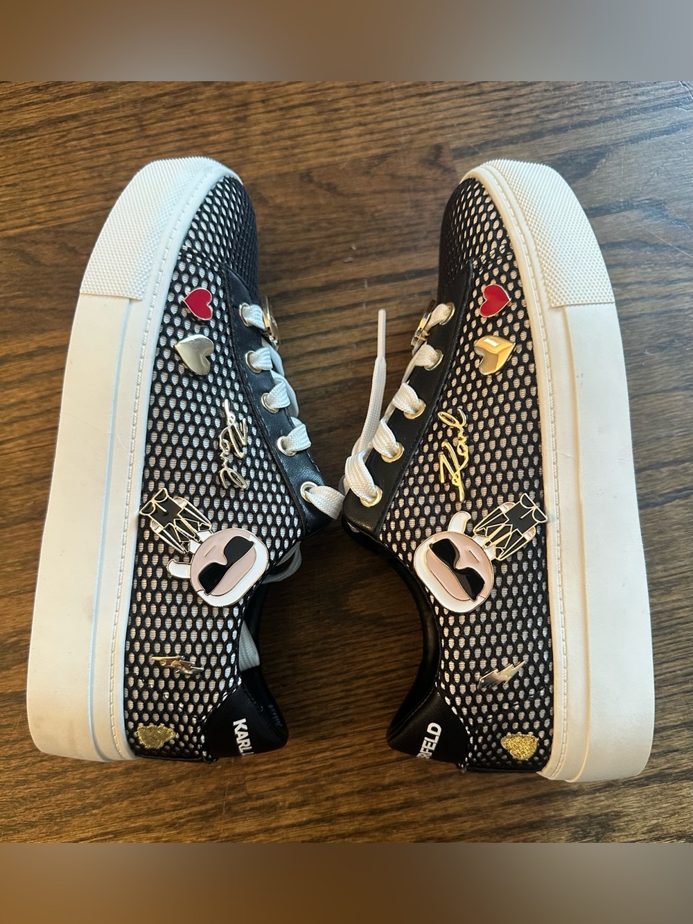 Karl Lagerfeld Paris Cambie Sneakers